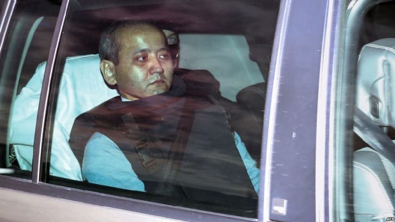 Прокуратура обвиняет в отмывании 1,3 млрд гривен экс-руководителя фармзавода в Борисполе