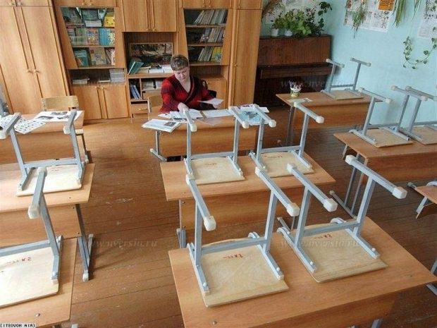 В каких городах отменили школьные занятия