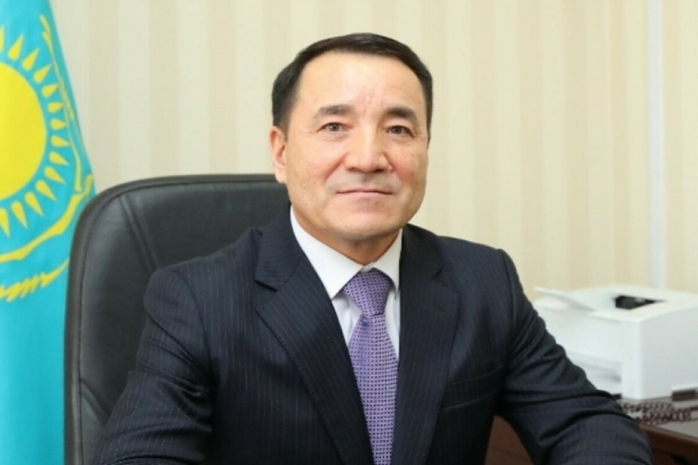 Нецензурной бранью отчитывал подчиненных районный аким в ЗКО