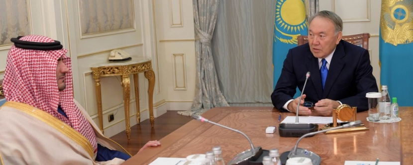 Президент Назарбаев встретился с принцем Абу-Даби