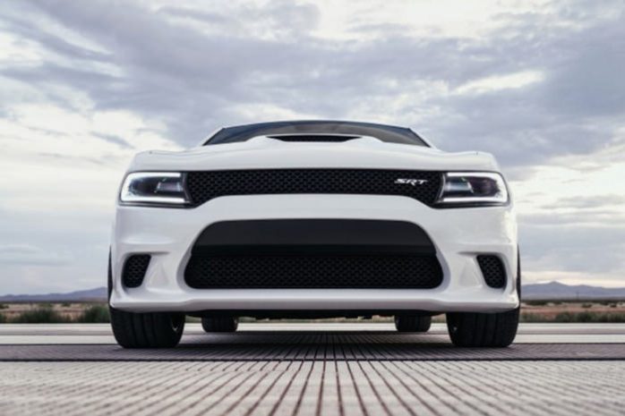 Dodge выкатил Charger SRT Hellcat