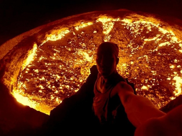 Врата Ада в Туркменистане привлекают туристов