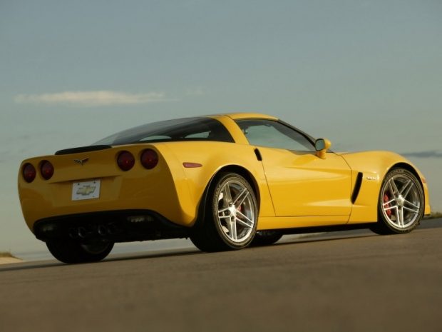 В GM готовы отказаться от «заряженных» Chevrolet Corvette