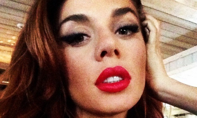 Экс-«ВИА Гра» Анна Седокова прилетела в КазахстанЭксклюзив