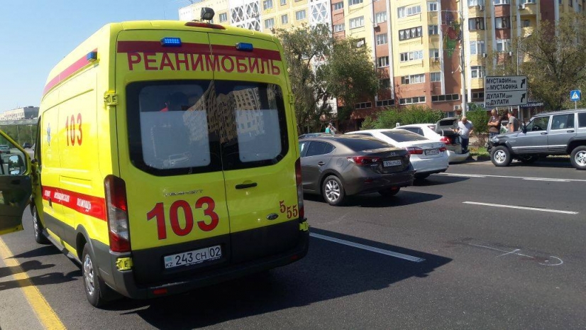 Еще одну женщину сбили на аль-Фараби в Алматы