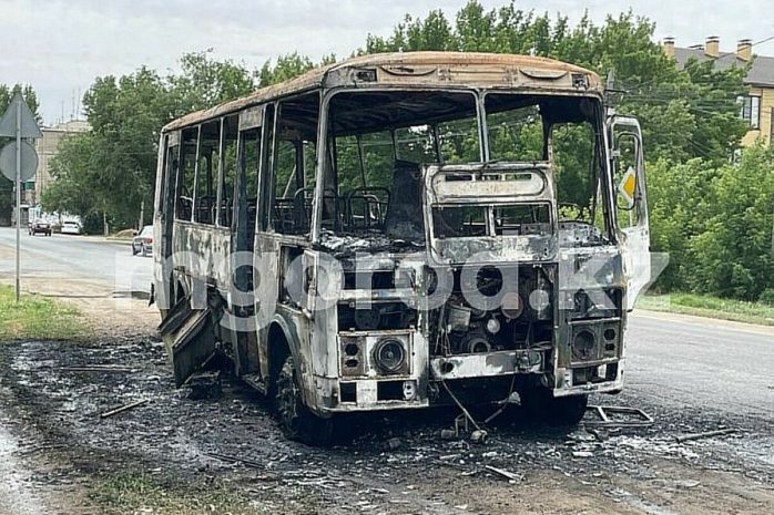 Возгорание в автобусе с детьми произошло в Уральске