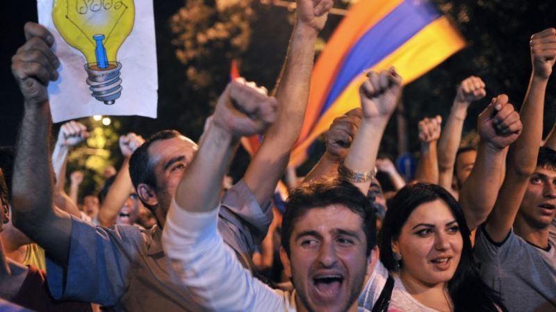 В Армении не смогли избрать премьер-министра