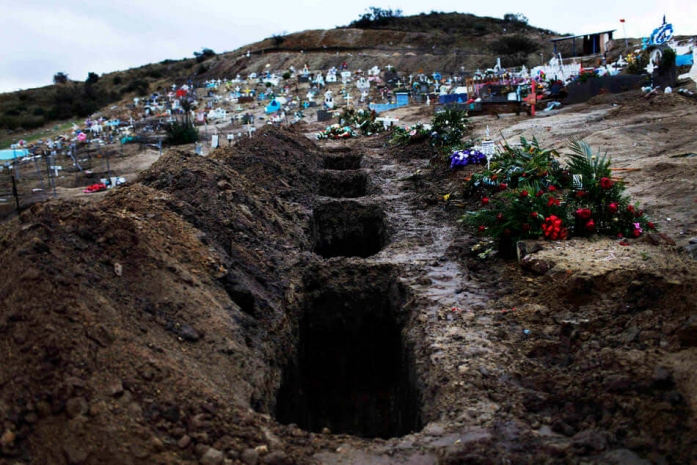 В Казахстане предлагают похоронить отечественные зомби-банки и идти дальше