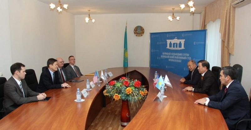 Казахстан стремится к гуманному подходу в уголовном праве