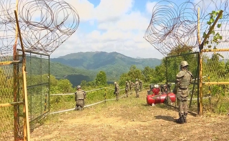 Ради борьбы с COVID-19 КНДР заминировала границу с Китаем