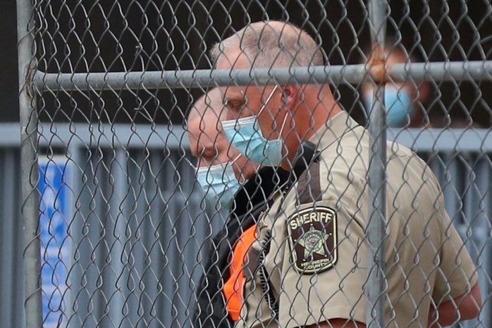 Полицейскому, убившему Джорджа Флойда, грозит до 40 лет тюрьмы