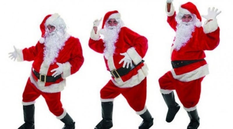 Пьяных Дедов Морозов избили в Шымкенте