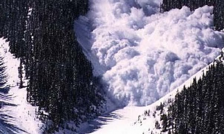 Сход четырех снежных лавин произошел в ВКО