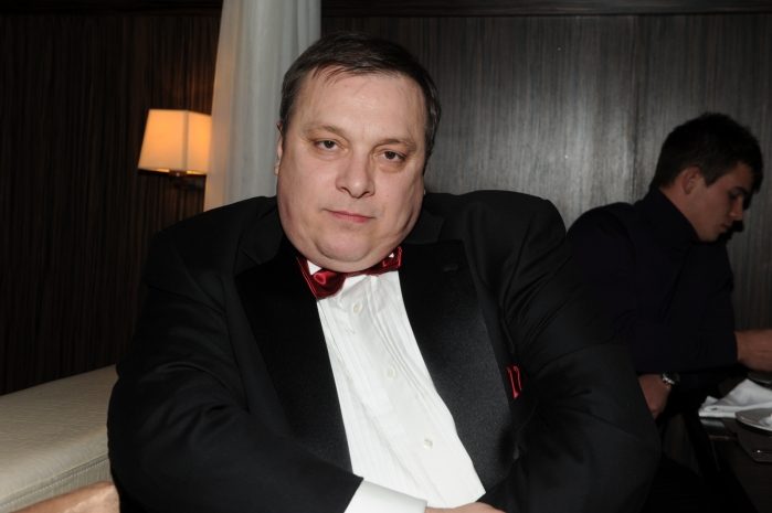 Пять миллионов рублей за избиение Шнурова пообещал продюсер «Ласкового мая»