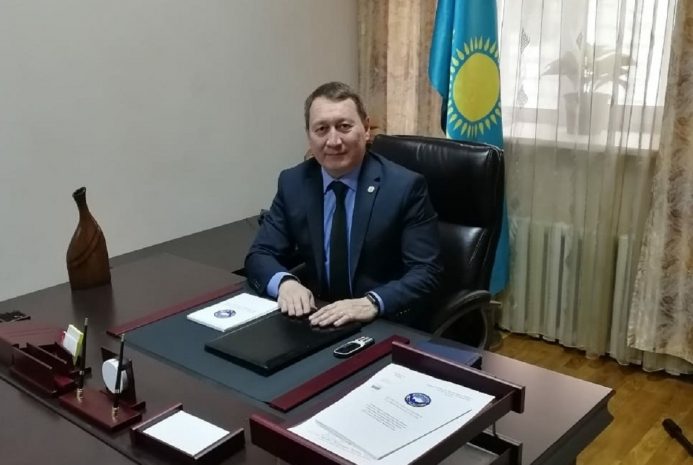 Я всегда с гордостью рассказываю о нашей ассамблее — Абдухалил Уралбаев