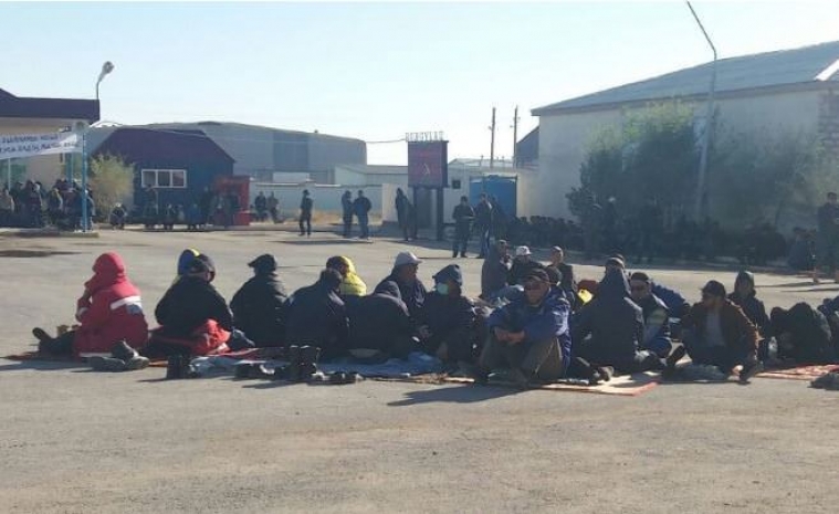 СМИ: работники ТОО «Бургылау» продолжат забастовку до приезда чиновников из Астаны