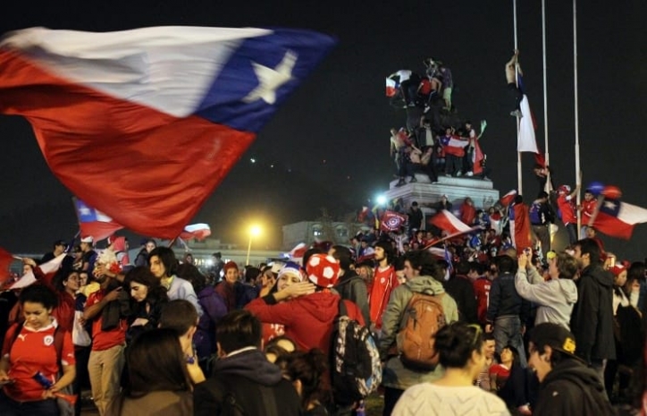 Чилийские болельщики повредили свыше 500 автобусов