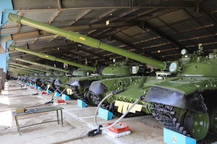 В Минобороны объяснили скопление военной техники возле Аягоза