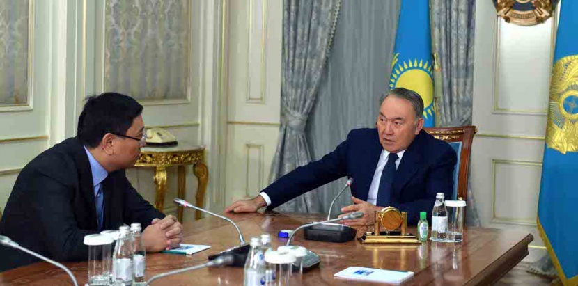 Президент Казахстана встретился с главой АО «Байтерек»