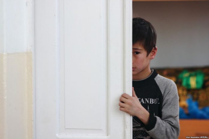 В ВКО 9 детей вернулись к родителям, которых когда-то лишили прав