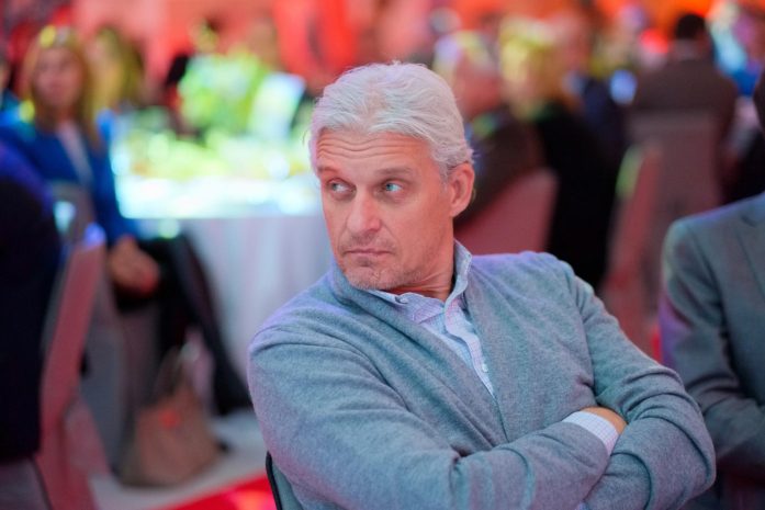 Санкции с Олега Тинькова сняла Великобритания