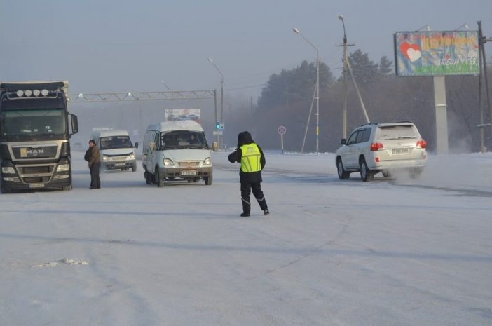 Закрыты трассы в Актюбинской и Алматинской областях
