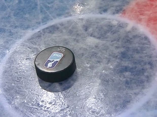 «Бостон» по буллитам обыграл «Детройт»