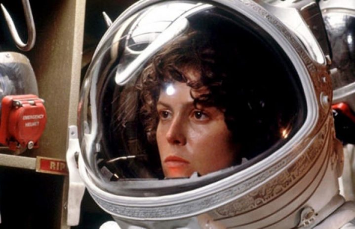 В Alien: Isolation появится Сигурни Уивер