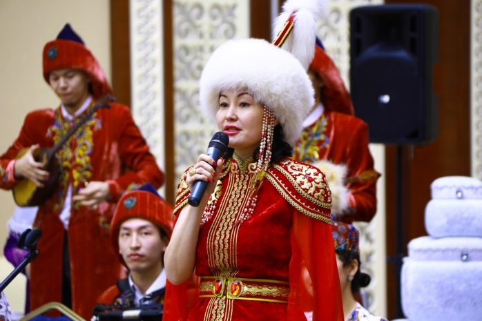 Наурыз мейрамы отметили деловые женщины Астаны и жены зарубежных послов в РК