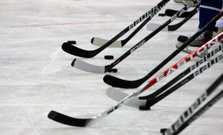 Московское «Динамо» обыграло «Авангард» в матче чемпионата КХЛ