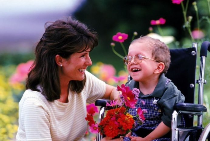 В Казахстане к 2020 году доля инклюзивных школ увеличится на 70%