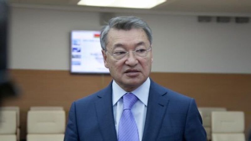 Ряд акимов области устроил себе очередную кормушку – Даниал Ахметов