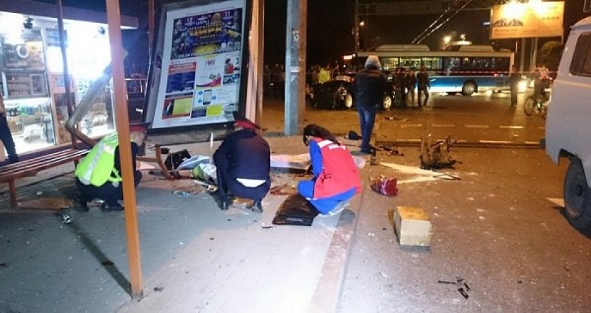 Свидетель смертельного ДТП на остановке до злополучного столкновения совершал маневры (ВИДЕО)