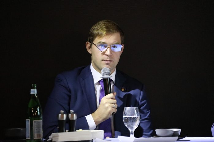 Тимур Турлов: биография и бизнес