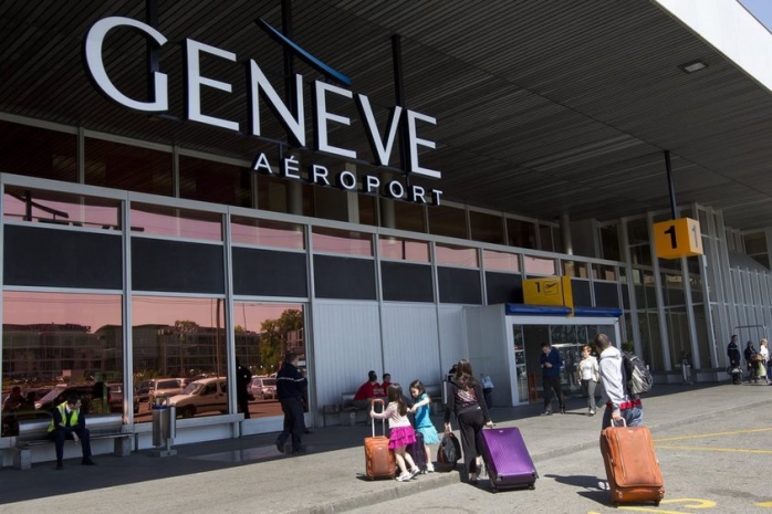 В Женеве семилетняя девочка одна приехала в аэропорт и «зайцем» села в самолет
