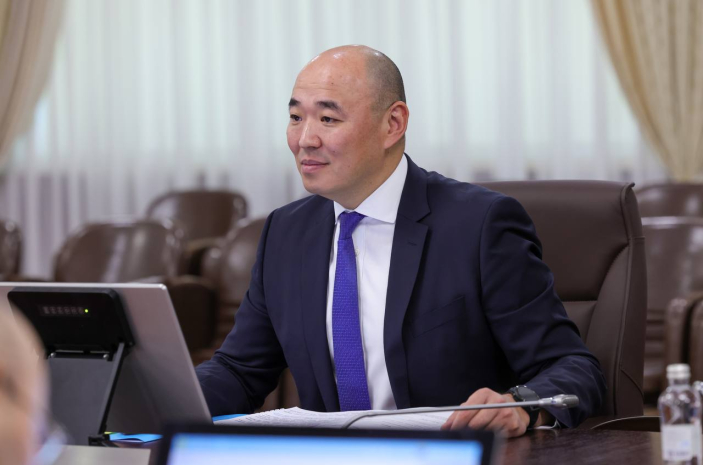 Утильсбор отменять не будут – Канат Шарлапаев