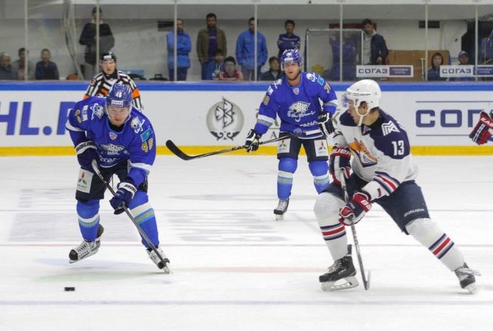 «Барыс» вылетел из плей-офф Континентальной хоккейной лиги