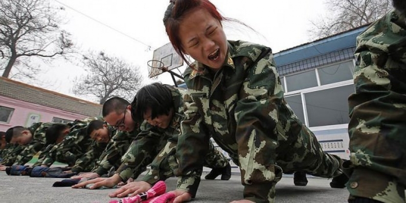 Впервые военные расходы Китая превысят 1 трлн юаней