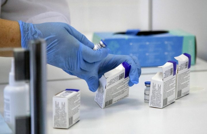 Половину стоимости вакцины для Узбекистана оплатил фонд Усманова