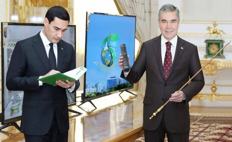 Бердымухамедов назначил вице-премьером своего сына