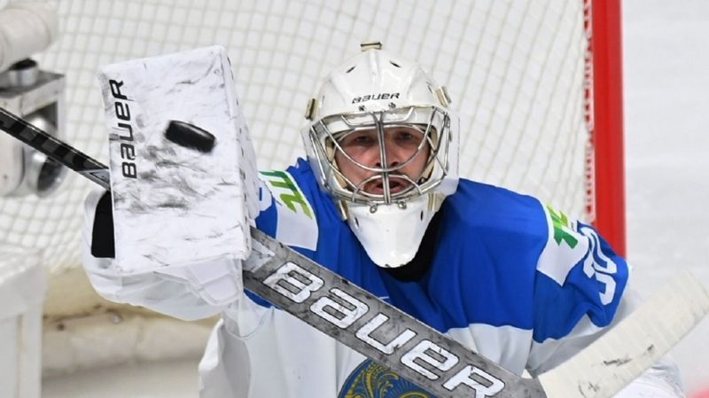 Скауты из НХЛ присматриваются к казахстанскому голкиперу