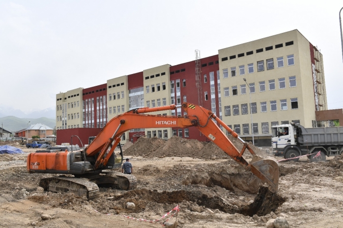 Закончить благоустройство Наурызбайского района в Алматы обещают в июле. ФОТО