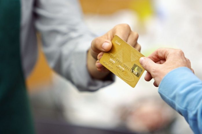 Где тратят деньги казахстанские владельцы рremium-карт
