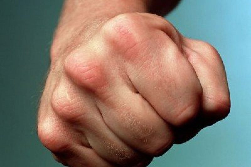 Массовое избиение парня в «Ожете» расследует полиция Алматы