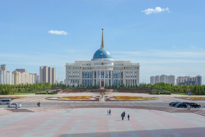 Касым-Жомарт Токаев назначил посла в Китае