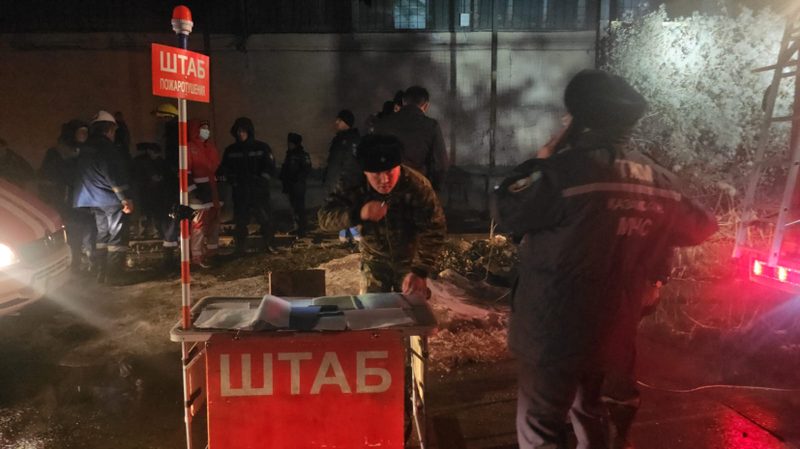 Склад стройматериалов горел в Алматы