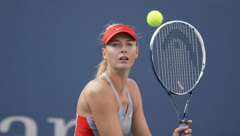 Теннисистка Кузнецова пробилась в четвертьфинал