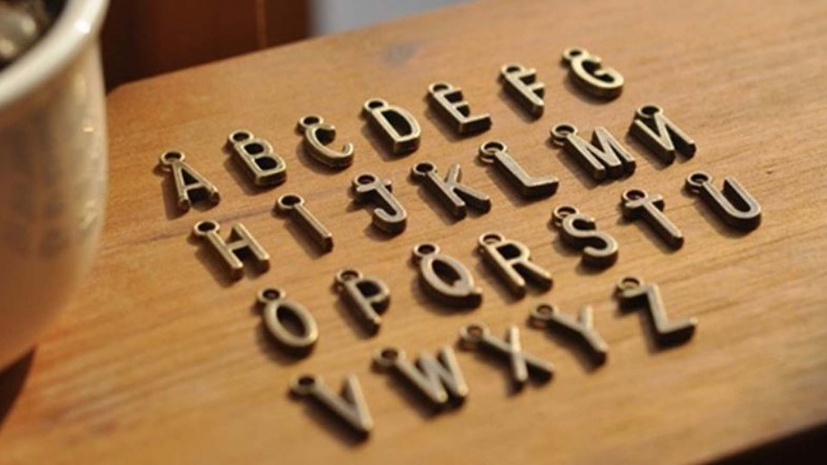 В пяти школах Астаны экспериментально внедрят латиницу