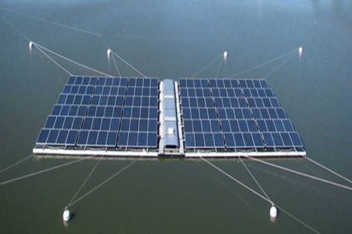 В Индии строят крупнейшую плавающую солнечную электростанцию