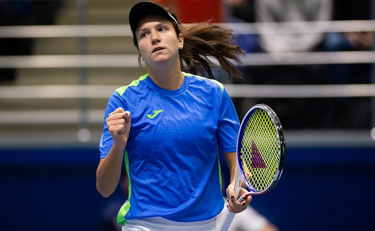 Анна Данилина пробилась в полуфинал турнира в Гонконге